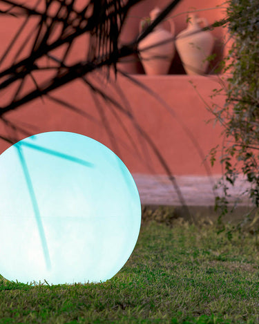 buly#tamaño_ø60 x 55 cm#alimentación_Solar + Batería Recargable (Uso exterior e interior)#luz_Colores RGB + Blanco frío, cálido y neutro