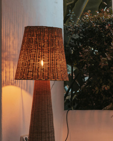 lola165N-12#tamaño_ø45 x 165 cm#Alimentación_CABLE YUTE (USO EXTERIOR E INTERIOR)#luz_SIN BOMBILLA