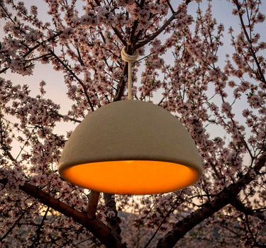 LUNA#tamaño_LUNA 80 (ø80 x 41 cm)#color_BEIGE#Alimentación_Batería recargable (Sin instalación) Luz cálida
