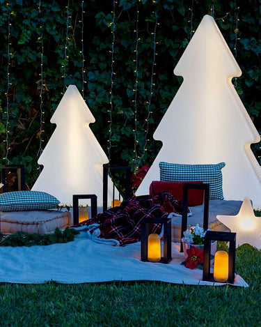 pinus#Tamaño_78 x 35 x 100 cm#Alimentación_BATERÍA RECARGABLE (USO EXTERIOR E INTERIOR)#Luz_Colores RGB + Blanco