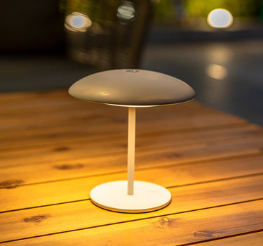 sardinia#alimentación_Batería Recargable (Uso exterior e interior)#color del producto_blanco#luz_Blanco cálido