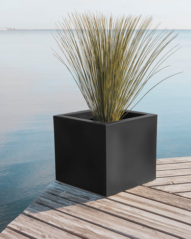 narciso#Tamaño_49 x 49 x 45 cm#Color del producto_Negro Opaco