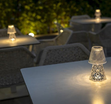 LÁMPARA DE MESA LOLA 20 LUX