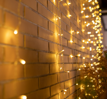 GUIRNALDA CORTINA DE LUCES PARA EXTERIOR LUCEO 3x2