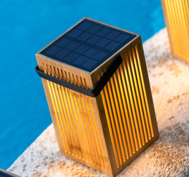 Farol solar portátil sin cables con OKINAWA LANTERN